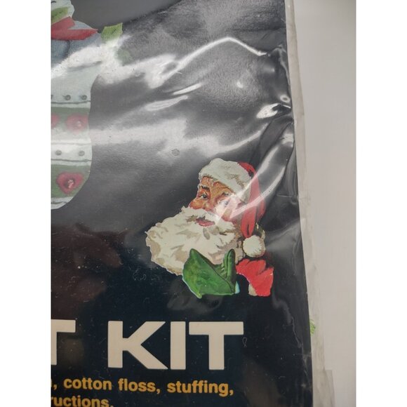 Vintage Sealed 1980s Titan Needlecraft Christmas Cats Felt Ornament Kit No. 471 - Picture 15 of 16